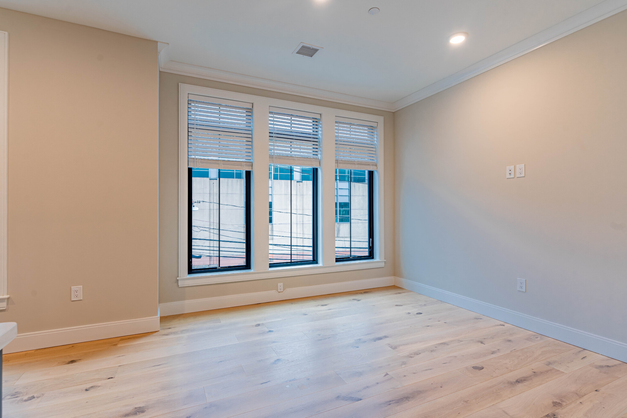 2 bed, 2 bath apartment for rent at 157 Everett St Unit 301, Allston — photo 6 of 12