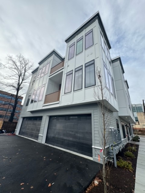2 bed, 2 bath apartment for rent at 157 Everett St Unit 301, Allston — photo 11 of 12
