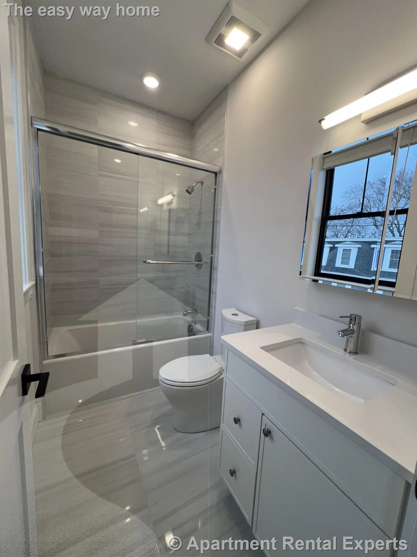 4 bed, 3 bath apartment for rent at 157 Everett St Unit 302, Allston — photo 11 of 11