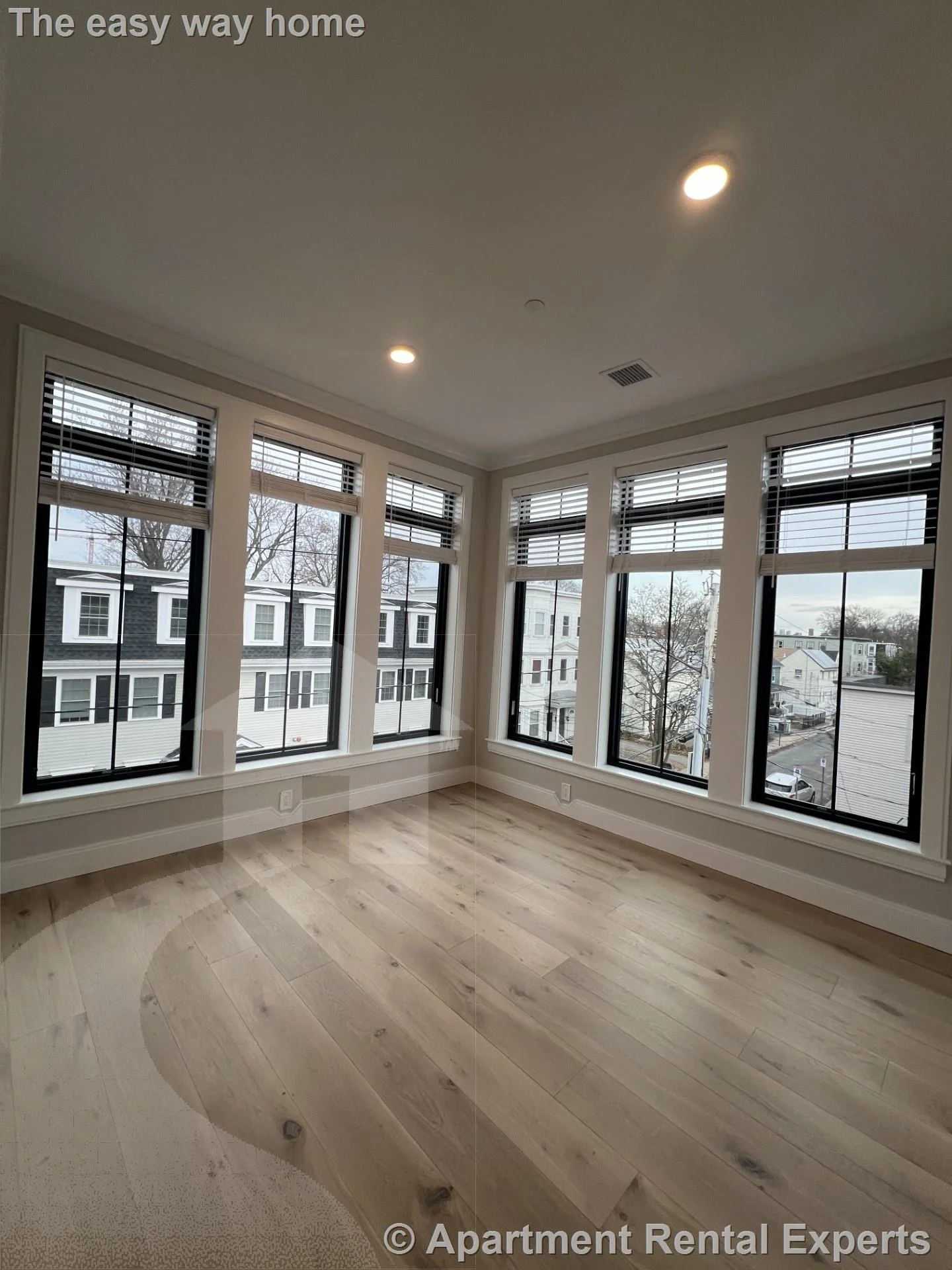 4 bed, 3 bath apartment for rent at 157 Everett St Unit 302, Allston — photo 1 of 11