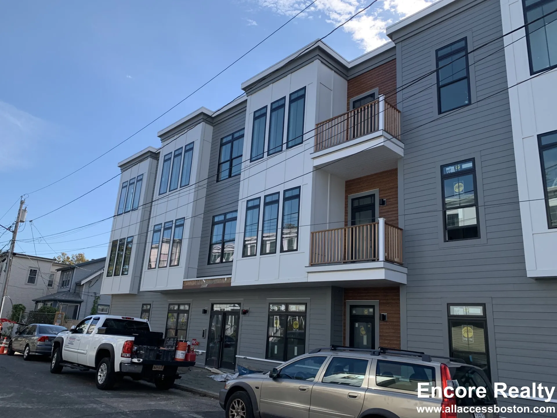 4.5 bed, 3 bath apartment for rent at 157 Everett St Unit 302M, Allston — photo 17 of 35