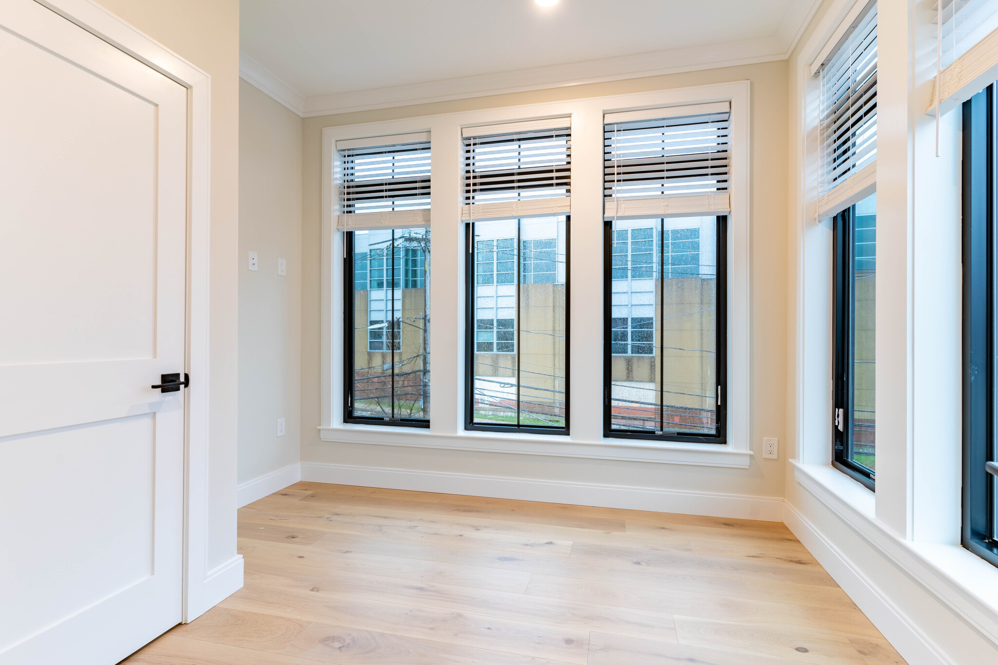 4 bed, 2.5 bath apartment for rent at 157 Everett St Unit 304, Allston — photo 2 of 12