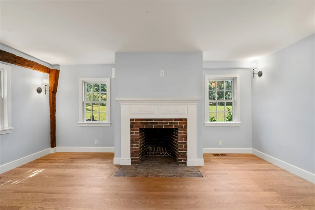 2 bed, 1 bath apartment for rent at 157 Farm Rd Unit 157, Sherborn — photo 4 of 28