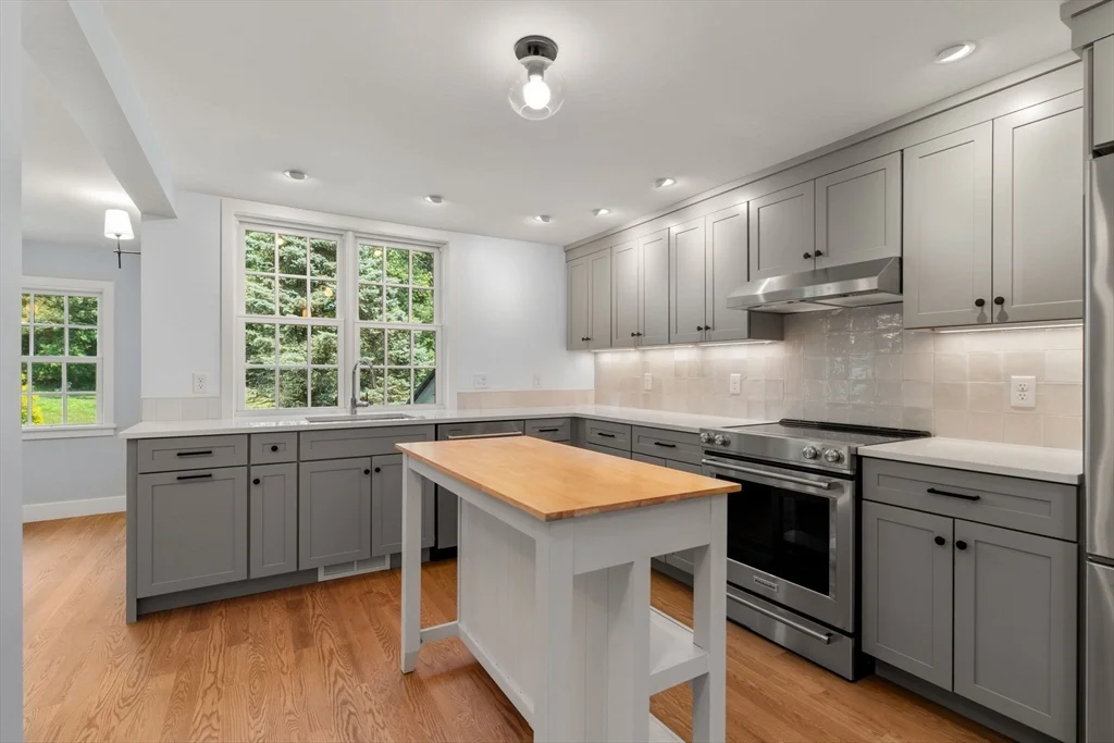 2 bed, 1 bath apartment for rent at 157 Farm Rd Unit 157, Sherborn — photo 12 of 28
