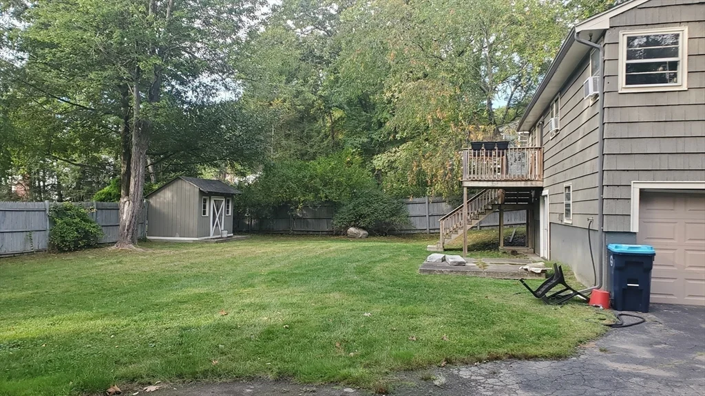 4 bed, 1 bath apartment for rent at 157 Floral St, Shrewsbury — photo 38 of 42