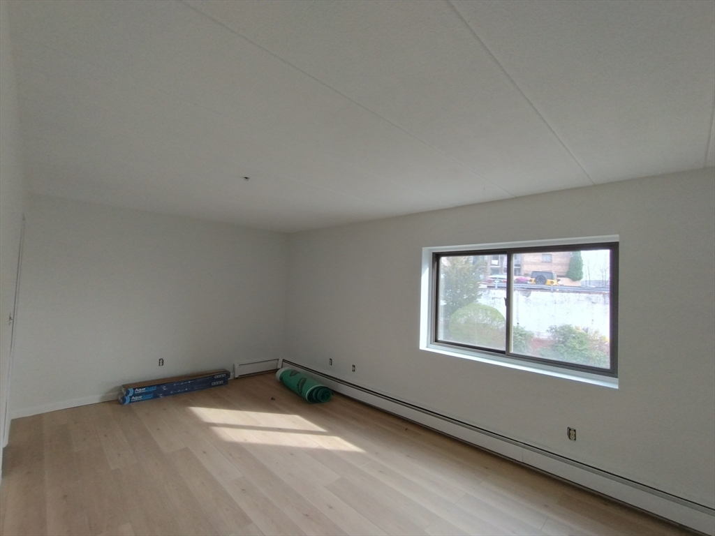 1 bed, 1 bath apartment for rent at 157 Franklin St Unit C7, Stoneham — photo 7 of 18