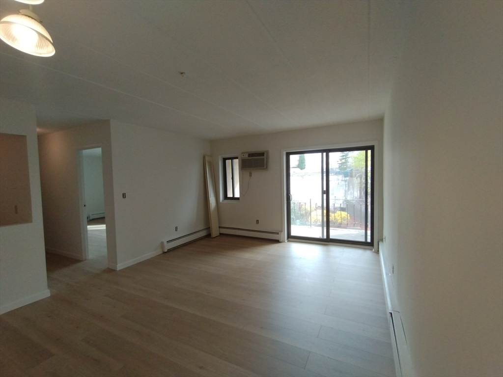 1 bed, 1 bath apartment for rent at 157 Franklin St Unit C7, Stoneham — photo 2 of 18