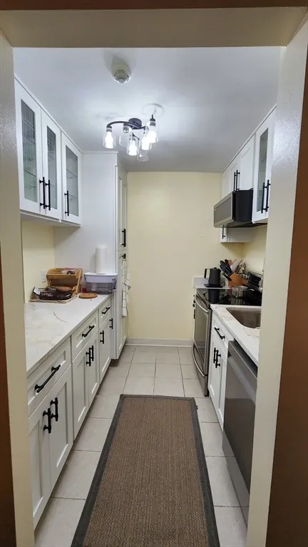 2 bed, 1 bath apartment for rent at 157 Franklin St Unit D1, Stoneham — photo 12 of 16
