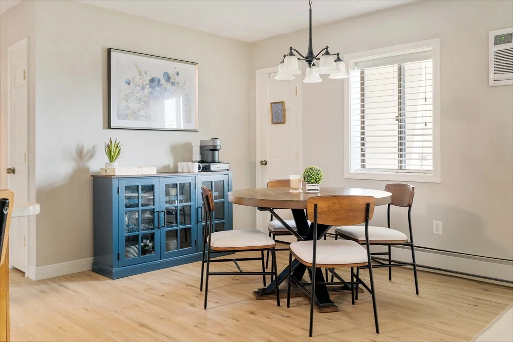 2 bed, 1 bath apartment for rent at 157 Franklin St Unit D3, Stoneham — photo 6 of 20