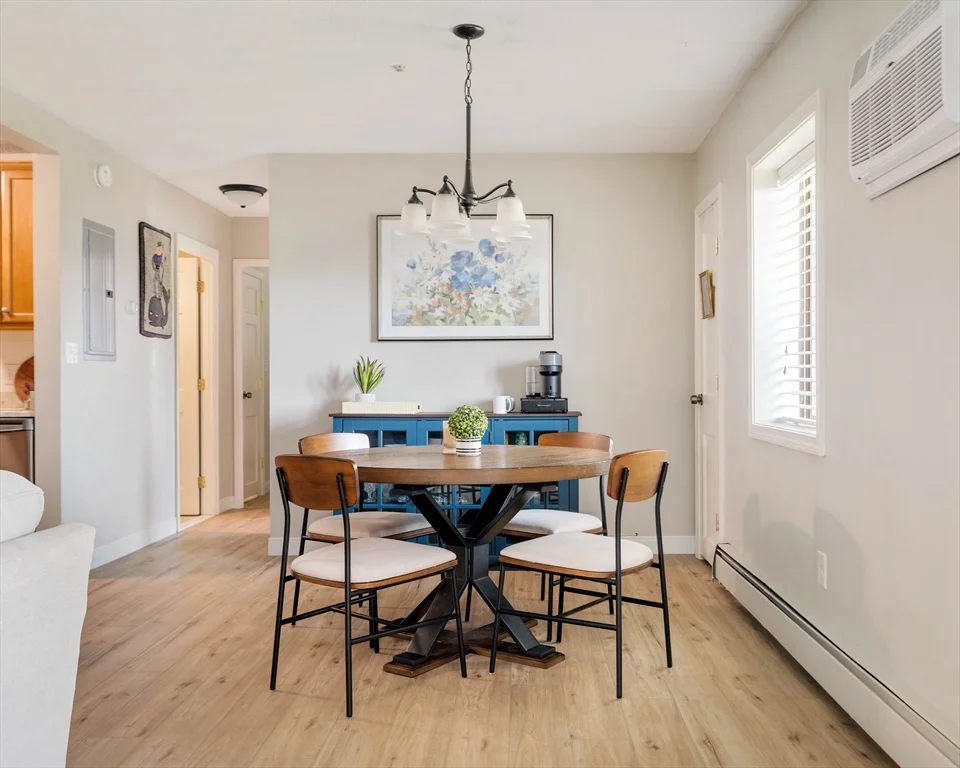 2 bed, 1 bath apartment for rent at 157 Franklin St Unit D3, Stoneham — photo 5 of 20