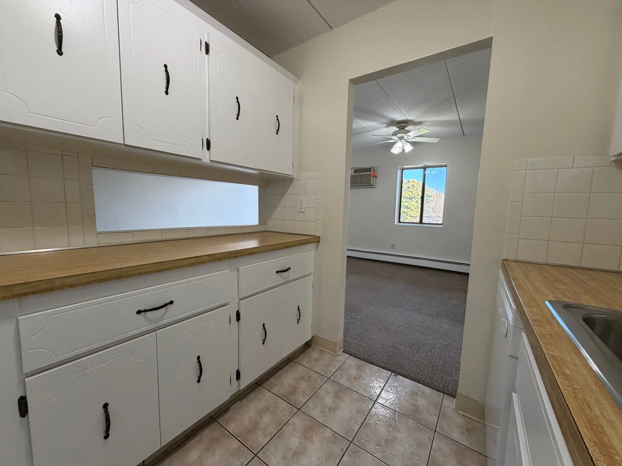 2 bed, 1 bath apartment for rent at 157 Franklin St Unit E4, Stoneham — photo 9 of 16
