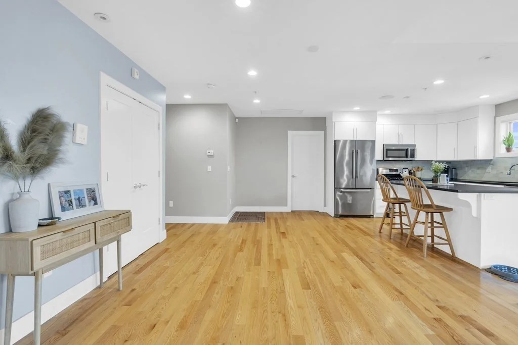 2 bed, 1 bath apartment for rent at 157 Hancock St Unit 12, Quincy — photo 11 of 20