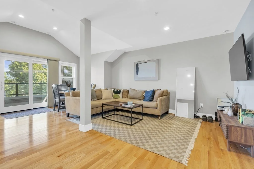 2 bed, 1 bath apartment for rent at 157 Hancock St Unit 12, Quincy — photo 5 of 20