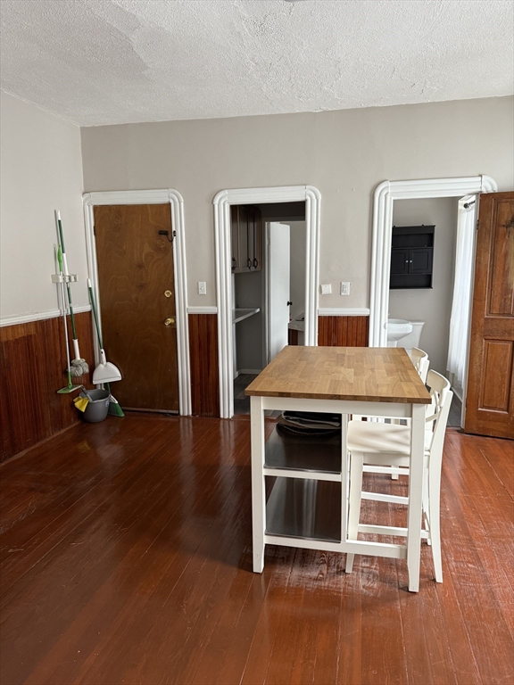 2 bed, 1 bath apartment for rent at 157 Hathaway St Unit 3E, Northwest — photo 8 of 22