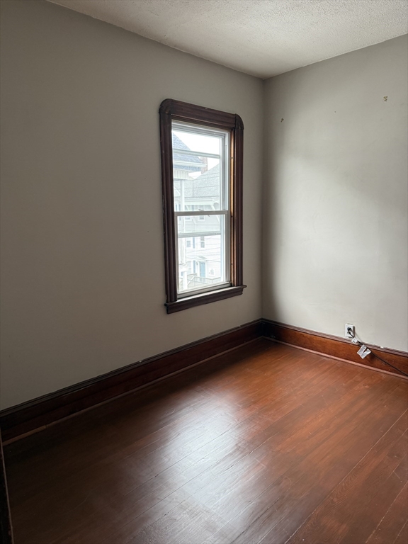 2 bed, 1 bath apartment for rent at 157 Hathaway St Unit 3E, Northwest — photo 16 of 22