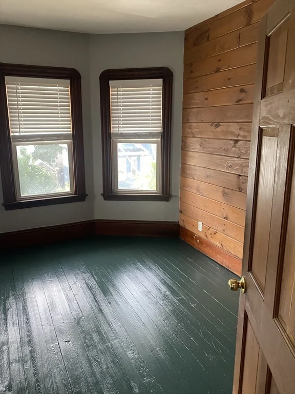 2 bed, 1 bath apartment for rent at 157 Hathaway St Unit 3W, Northwest — photo 5 of 17