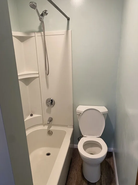 2 bed, 1 bath apartment for rent at 157 Hathaway St Unit 3W, Northwest — photo 10 of 17