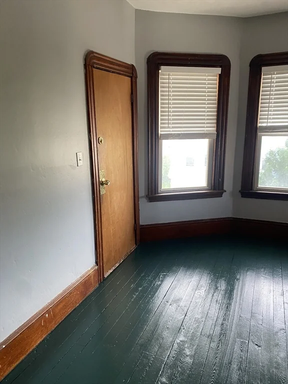 2 bed, 1 bath apartment for rent at 157 Hathaway St Unit 3W, Northwest — photo 6 of 17