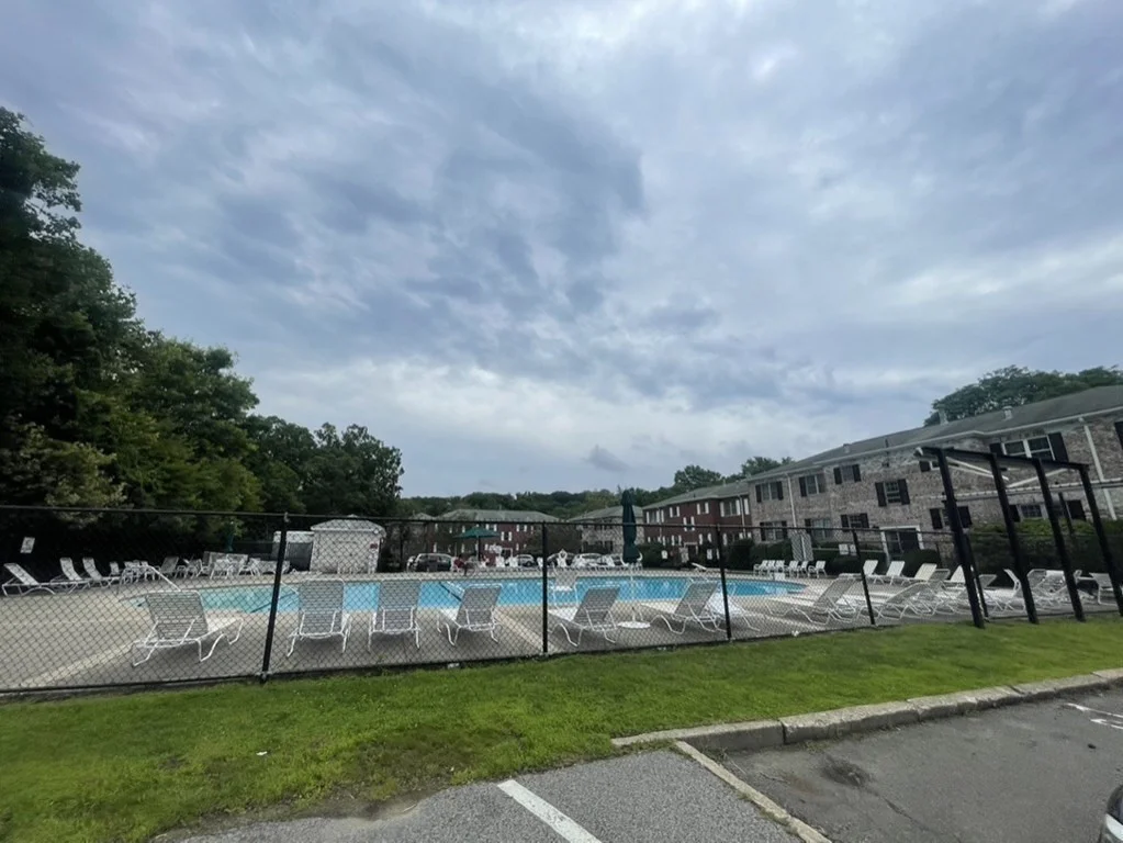 3 bed, 2 bath apartment for rent at 157 Lake Shore Rd Unit 1, Brighton — photo 13 of 13