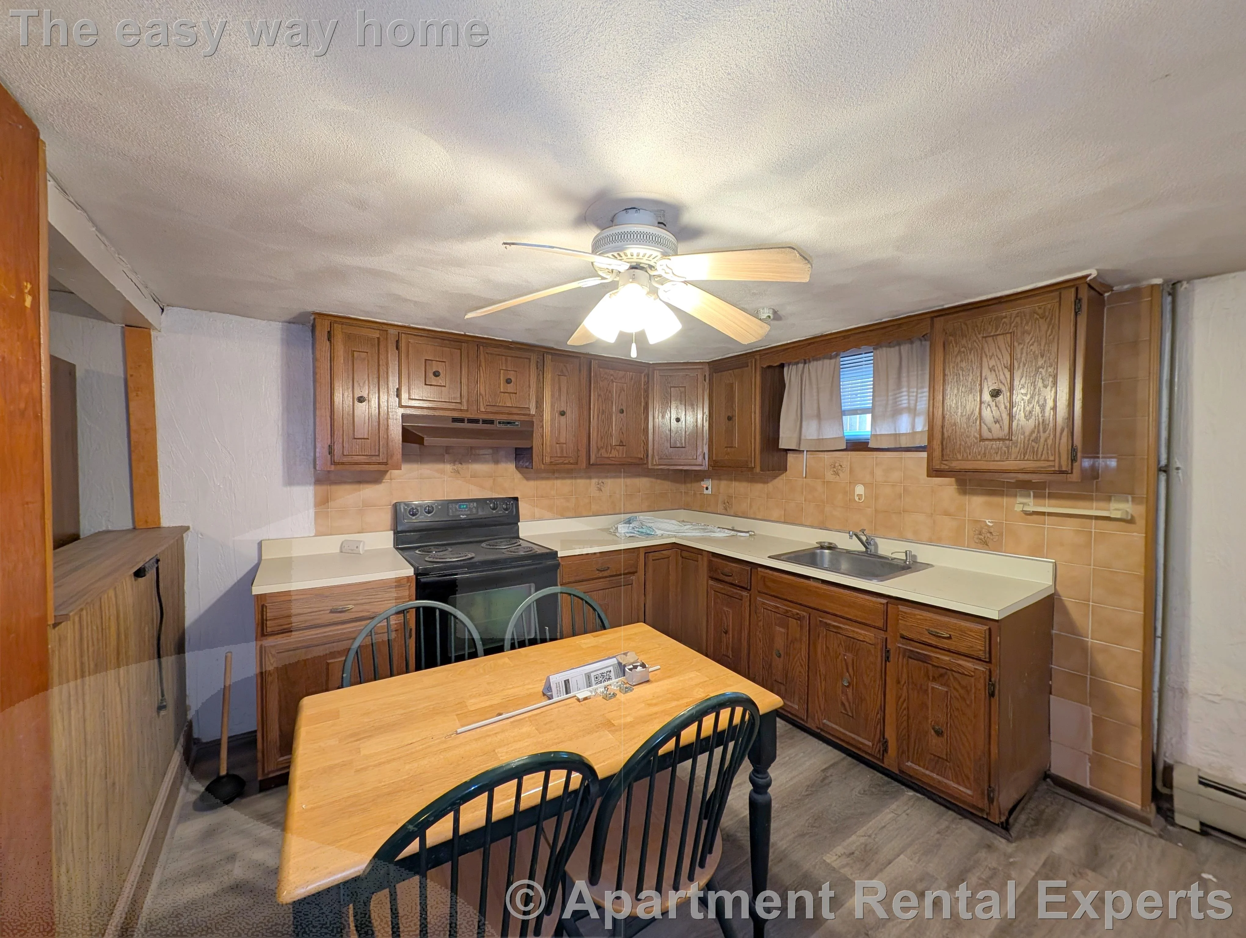 1 bed, 1 bath apartment for rent at 157 Lowell St Unit B, Spring Hill