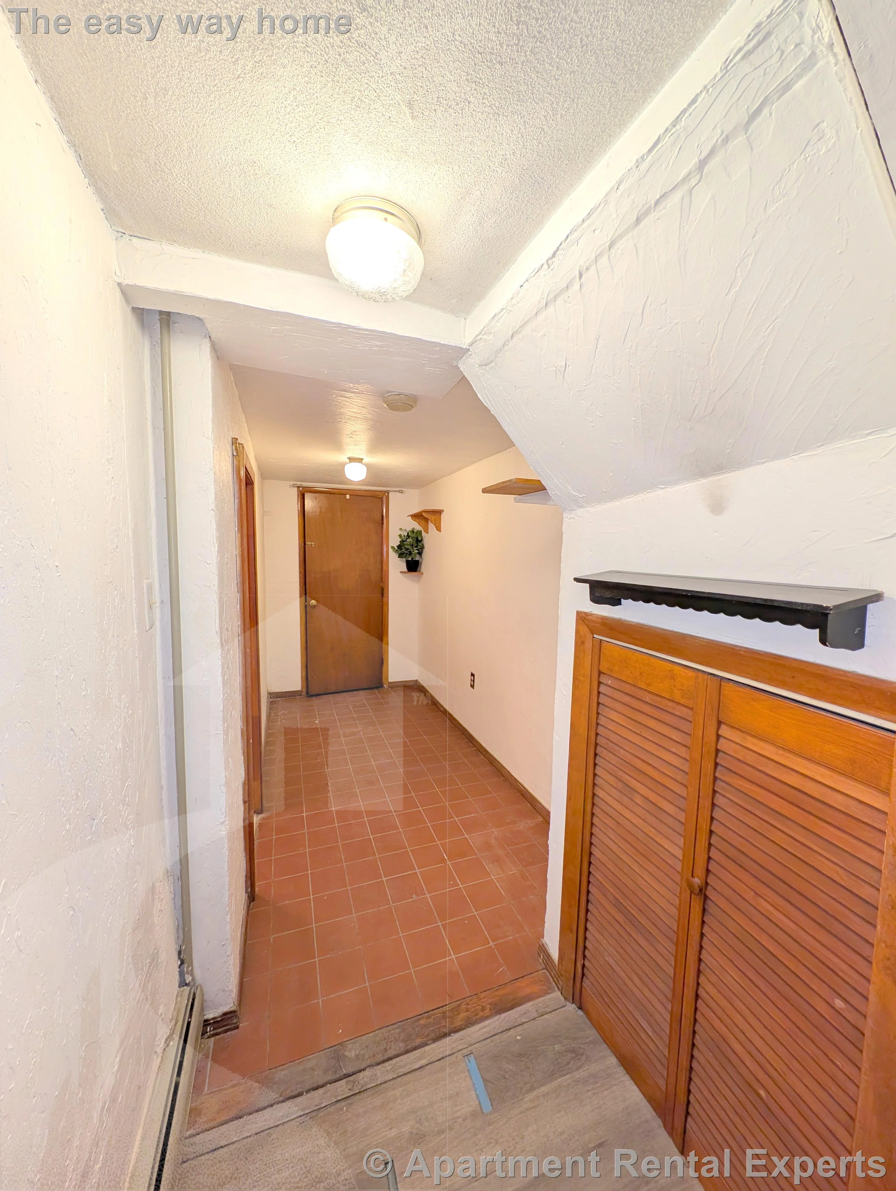 1 bed, 1 bath apartment for rent at 157 Lowell St Unit B, Spring Hill — photo 7 of 9