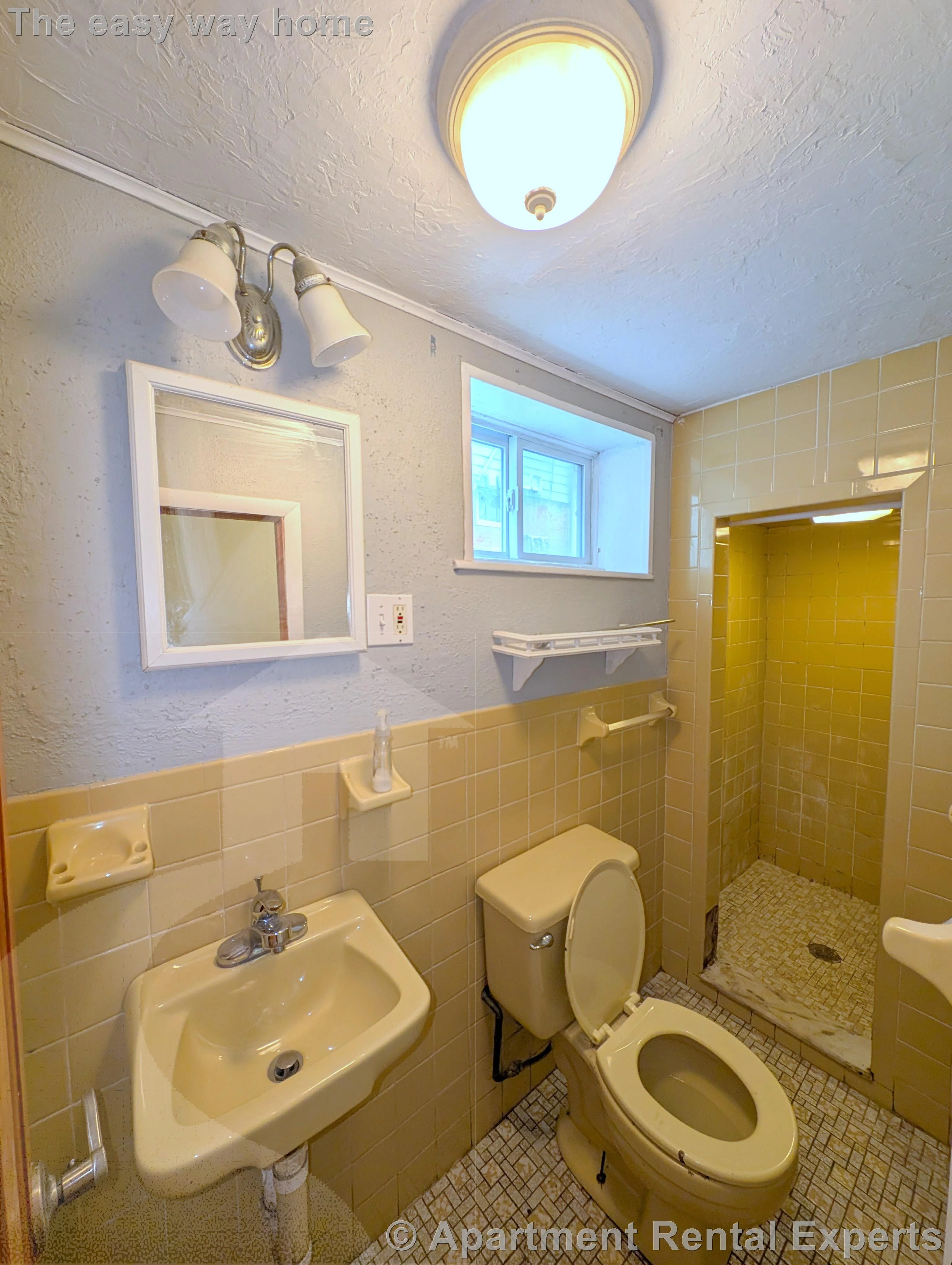 1 bed, 1 bath apartment for rent at 157 Lowell St Unit B, Spring Hill — photo 9 of 9
