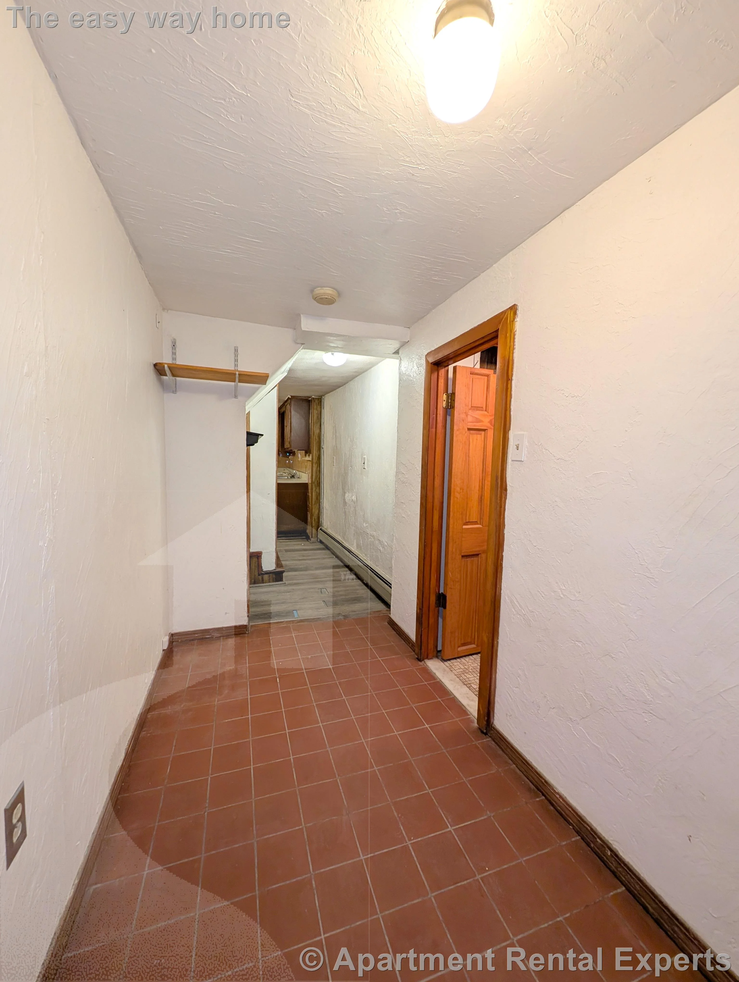 1 bed, 1 bath apartment for rent at 157 Lowell St Unit B, Spring Hill — photo 8 of 9