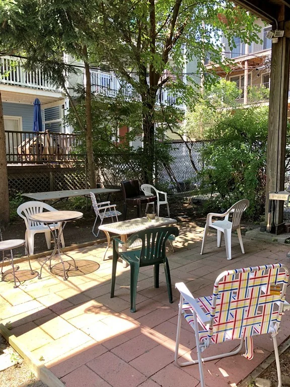 3 bed, 2 bath apartment for rent at 157 N St Unit A, South Boston — photo 9 of 11