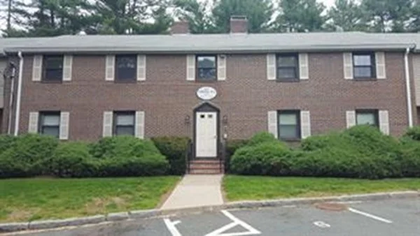 2 bed, 1 bath apartment for rent at 157 Norton Ave Unit 3, Easton