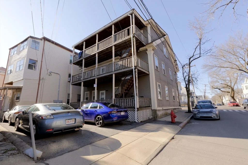 4 bed, 2 bath apartment for rent at 157 Perkins St Unit 1, East Somerville — photo 27 of 27