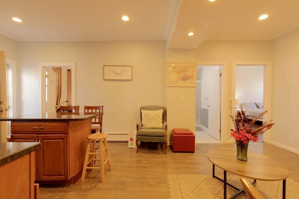 4 bed, 2 bath apartment for rent at 157 Perkins St Unit 1, East Somerville — photo 8 of 27
