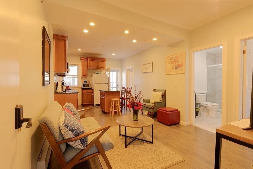 4 bed, 2 bath apartment for rent at 157 Perkins St Unit 1, East Somerville — photo 6 of 27