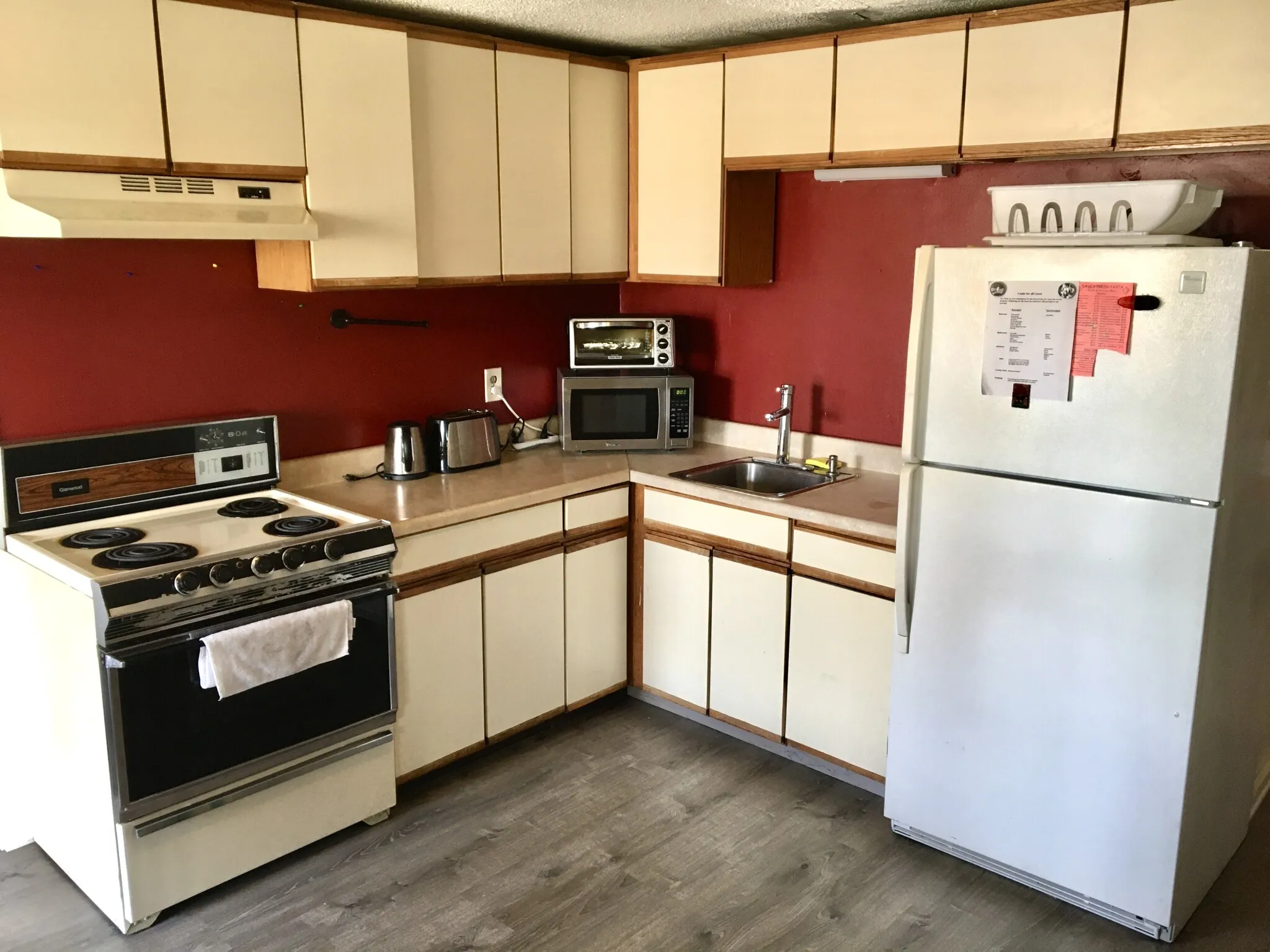 4 bed, 2 bath apartment for rent at 157 Perkins St Unit 3, East Somerville — photo 1 of 19