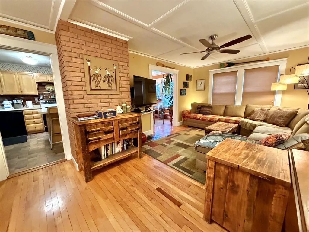 3 bed, 2 bath apartment for rent at 157 Riverview Ave Unit FURNISHED, Waltham — photo 16 of 38