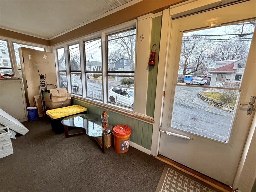 3 bed, 2 bath apartment for rent at 157 Riverview Ave Unit FURNISHED, Waltham — photo 32 of 38