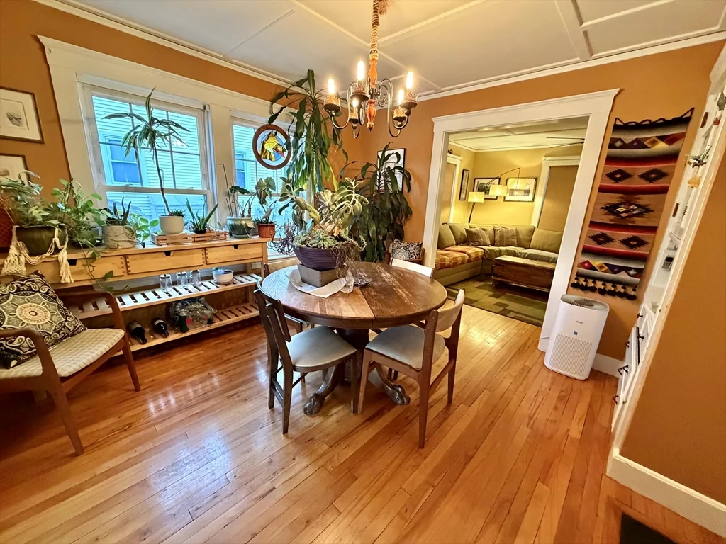 3 bed, 2 bath apartment for rent at 157 Riverview Ave Unit FURNISHED, Waltham — photo 13 of 38