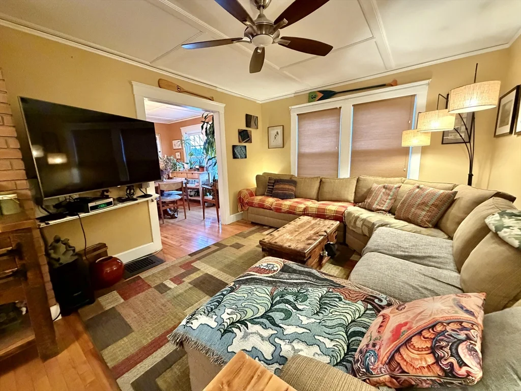 3 bed, 2 bath apartment for rent at 157 Riverview Ave Unit FURNISHED, Waltham — photo 17 of 38