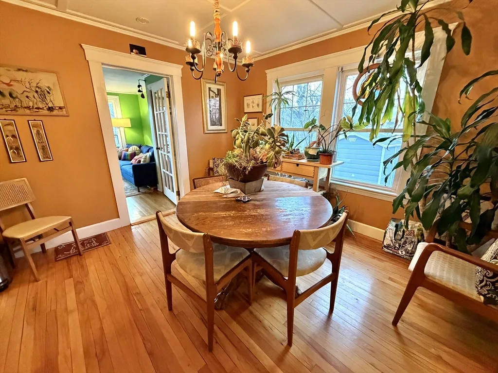 3 bed, 2 bath apartment for rent at 157 Riverview Ave Unit FURNISHED, Waltham — photo 14 of 38