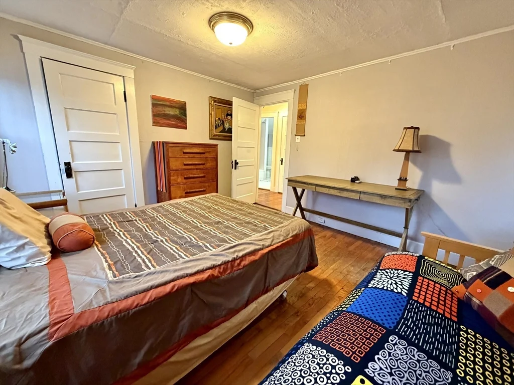 3 bed, 2 bath apartment for rent at 157 Riverview Ave Unit FURNISHED, Waltham — photo 29 of 38