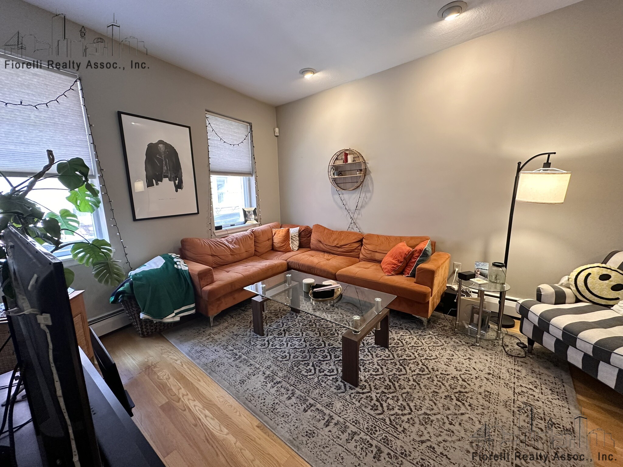2 bed, 1 bath apartment for rent at 157 Salem St Unit 3, North End — photo 2 of 10