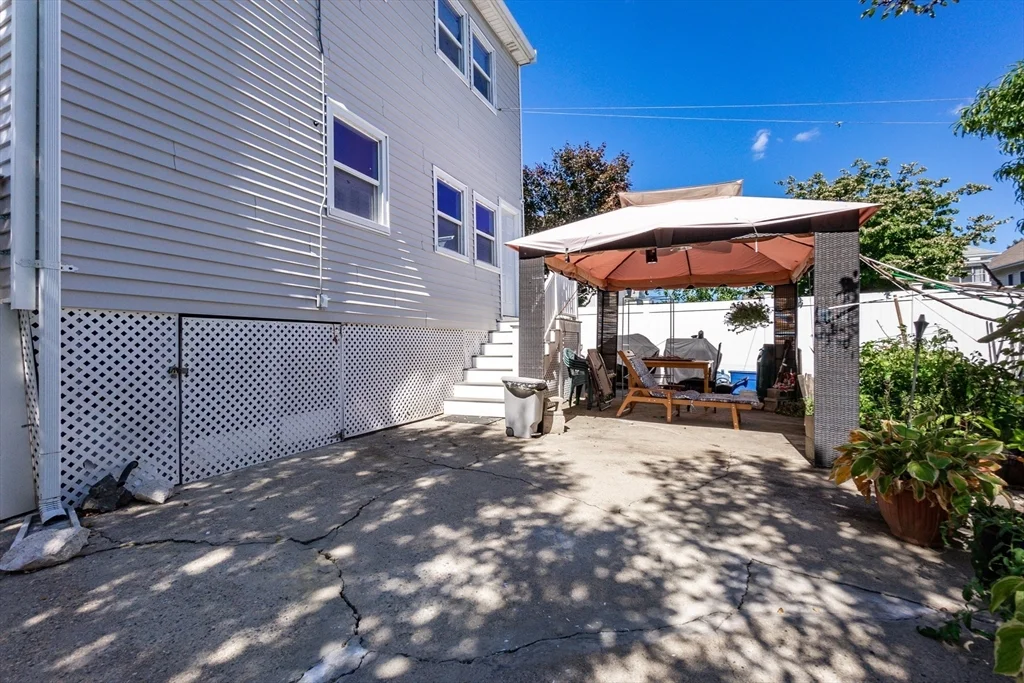 2 bed, 1 bath apartment for rent at 157 Spring Unit 1, Medford — photo 21 of 23