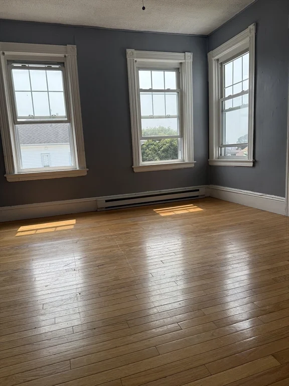 3 bed, 1 bath apartment for rent at 157 Vernon St Unit 3, Worcester — photo 7 of 15