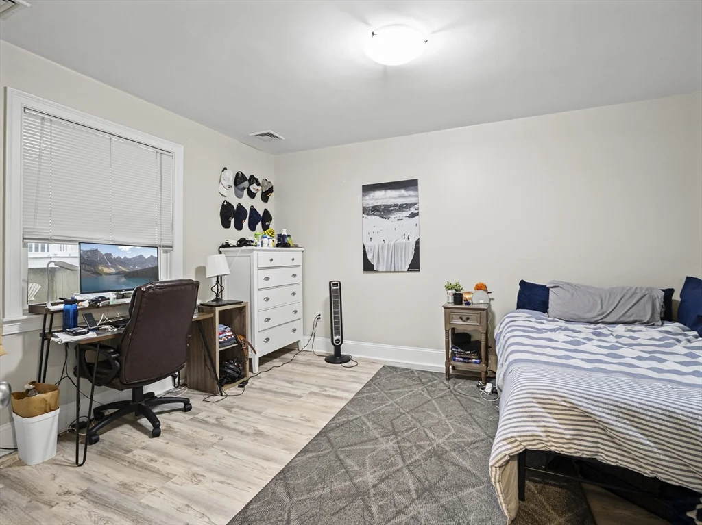 4 bed, 2 bath apartment for rent at 157 West 6th St Unit A, South Boston — photo 30 of 41