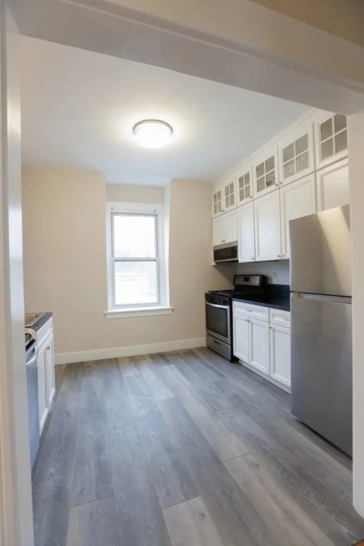 3 bed, 1 bath apartment for rent at 157 Winthrop St Unit 2, Tufts University — photo 9 of 14