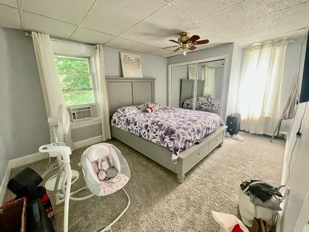 3 bed, 1 bath apartment for rent at 157 Woodland Unit 2, Gardner — photo 4 of 5