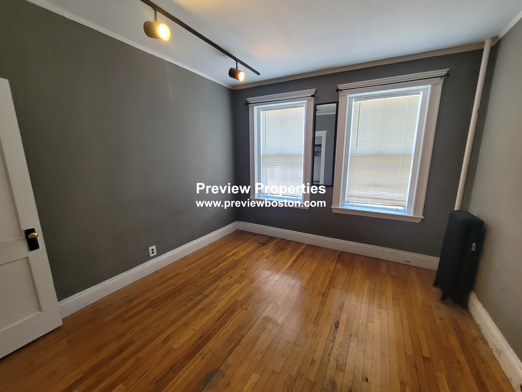 1 bed, 1 bath apartment for rent at 1572 Commonwealth Ave Unit 8M, Brighton — photo 5 of 30