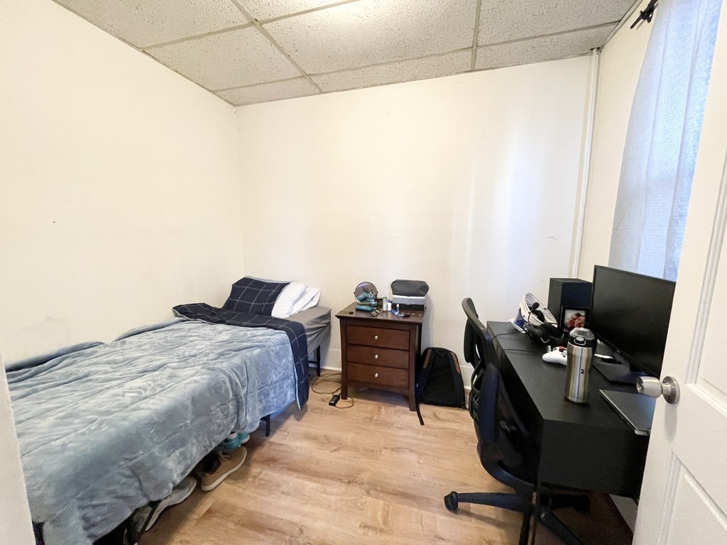 3 bed, 1 bath apartment for rent at 1572 Tremont St Unit 2, Mission Hill — photo 5 of 7