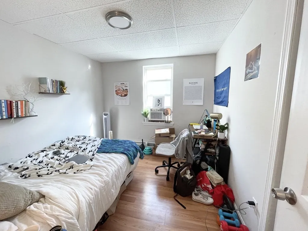 3 bed, 1 bath apartment for rent at 1572 Tremont St Unit 3, Mission Hill — photo 4 of 7