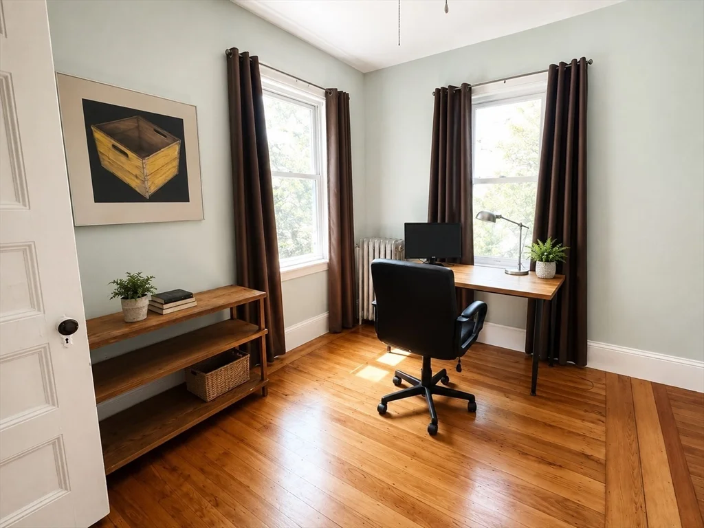 3 bed, 2 bath apartment for rent at 1573 Centre Unit B:Furnished, West Roxbury — photo 9 of 11