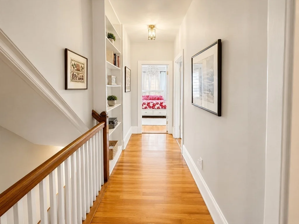 3 bed, 2 bath apartment for rent at 1573 Centre Unit B:Furnished, West Roxbury — photo 10 of 11